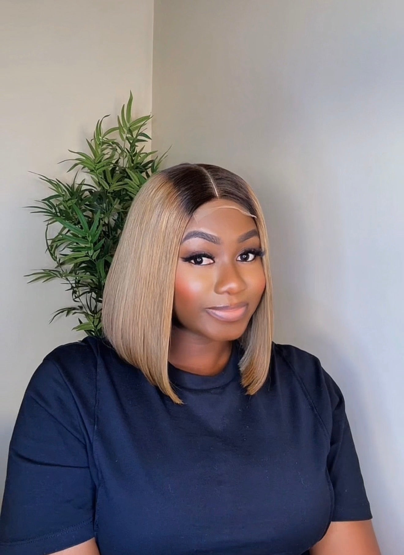 BB ( BOBBY IN BLONDE)